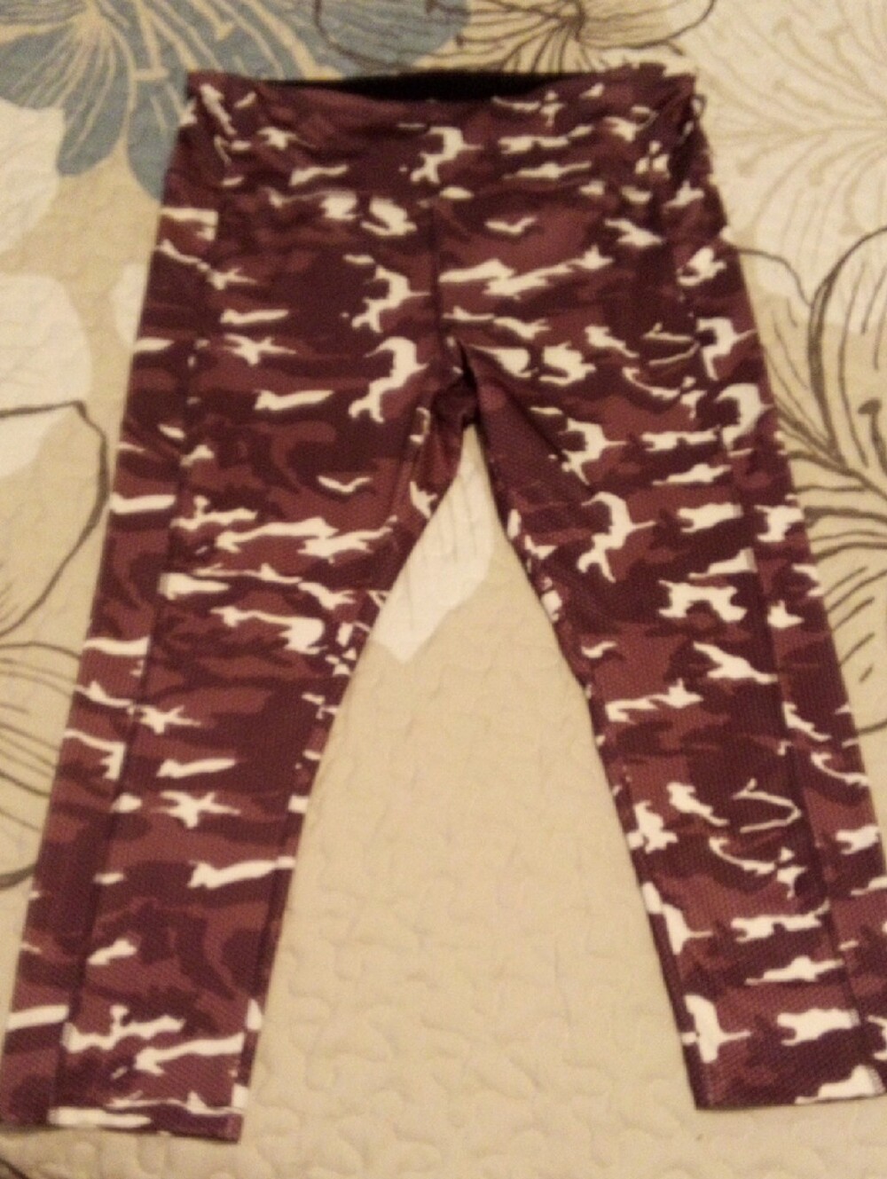 VOGO Athletica  Leggings - NWT!